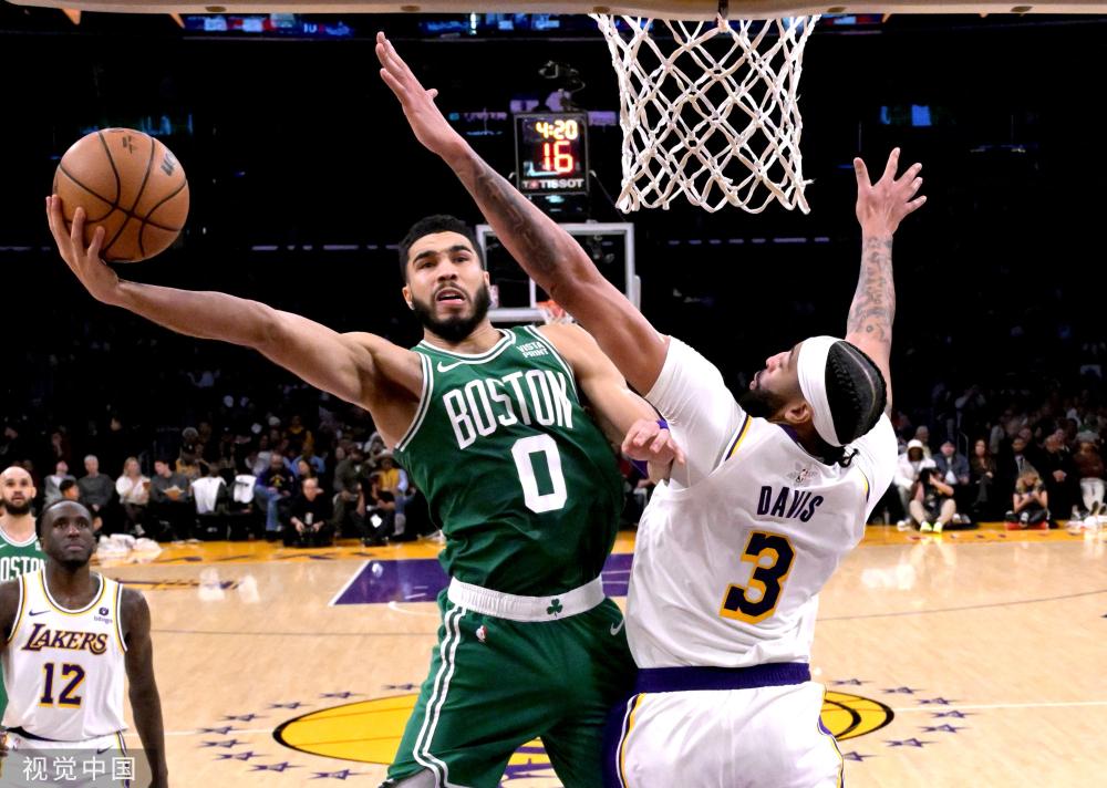 众都感到惊 众都感到惊