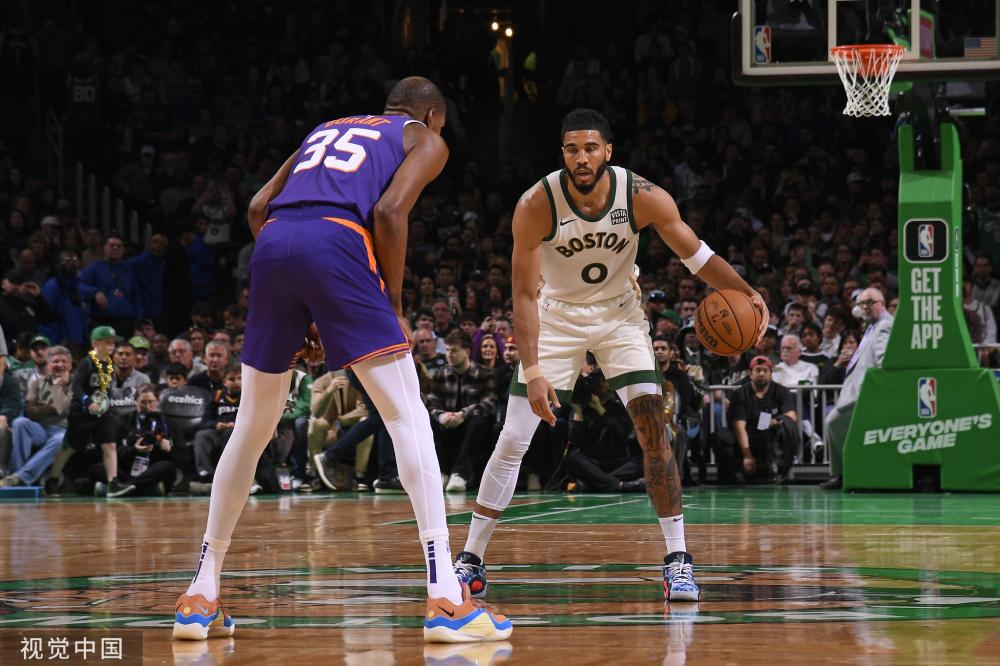 他们在场上 他们在场上